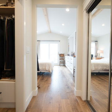 Master Bedroom Walk-in Closet