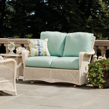 Lloyd Flanders Grand Traverse Wicker Glider Loveseat