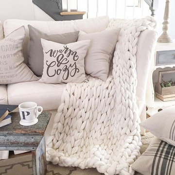Chunky Knit Throw Blankets