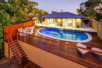 Home design - mid-sized modern home design idea in Gold Coast - Tweed