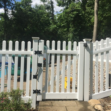Vinyl- PVC Pool/Privacy Fence Installation