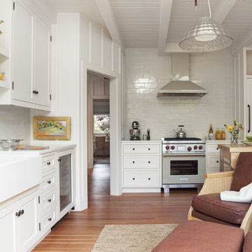 Kitchens & Breakfast Nooks