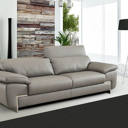 Oregon II Italian Leather Sofa by J&M Furniture - Sofas