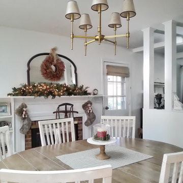 Dining Room - Winter Holiday Decor