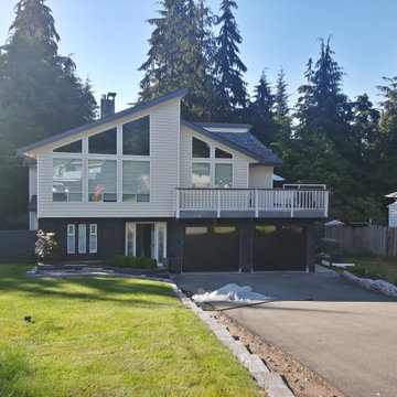 Exterior Vinyl Siding Painting - Before Photo