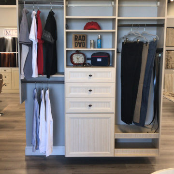 Luxurious Wood-Inspired Walk-In Closet for Compact Spaces