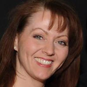 Valerie Arem's photo