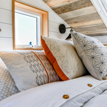 Hollywood Actor's Off Grid Tiny Home