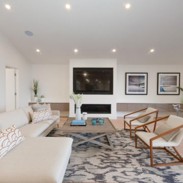 Staging - 5235 Headland Drive