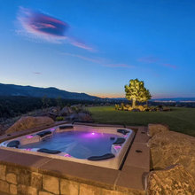 Plumas Hot Tub
