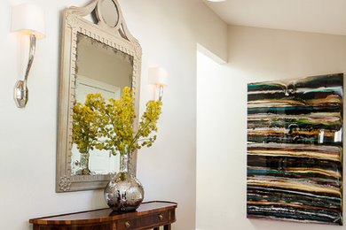 Transitional entryway photo in San Francisco