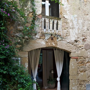 House in Palau Sator, Girona by BB+GG Beth Galí