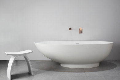 Diseño de cuarto de baño contemporáneo grande