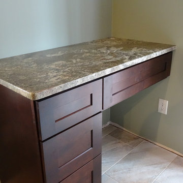 Espresso Shaker Cabinetry & Netuno Bordeaux Granite Countertops