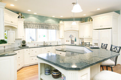 Custom Kitchen Cabinetry Design Projects