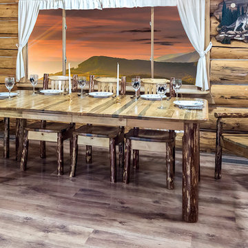 Glacier Country 4 Post Dining Table w/ Two 18" Leaves
