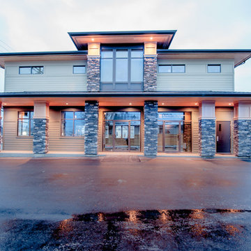 Dr. Noah Massa Medical Building