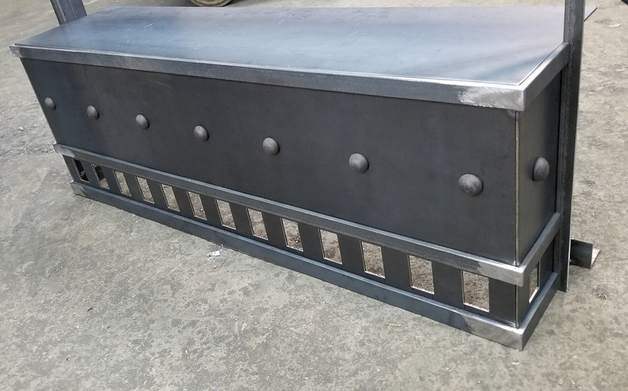Fireplaces - Hoods, Doors, Mantels, Screens, Tools & Accessories