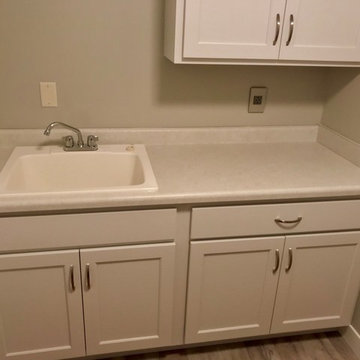 New Construction Kewanee IL MSI Quartz Koch & Dura Supreme Painted Cabinets