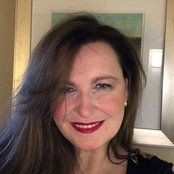Cora Martinek's photo
