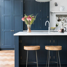 Bar Stool Inspiration for Traditional Kitchens