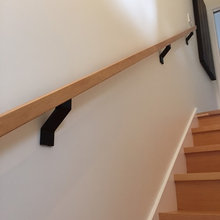 Cantilevel Bracket