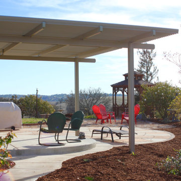 Diane and Kevin's Solara Adjustable Patio Cover