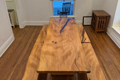 Example of a dining room design in Grand Rapids