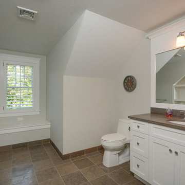 28 Crooked Lane