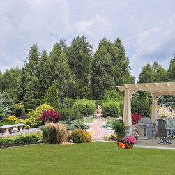 Backyard Wood Pergola - Pergolas