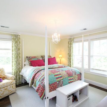 Simple elegance in a girls bedroom