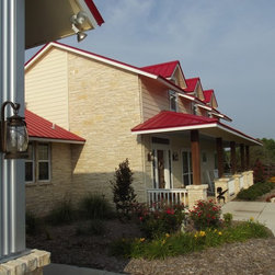 Charming Farmhouse, Howe - Products