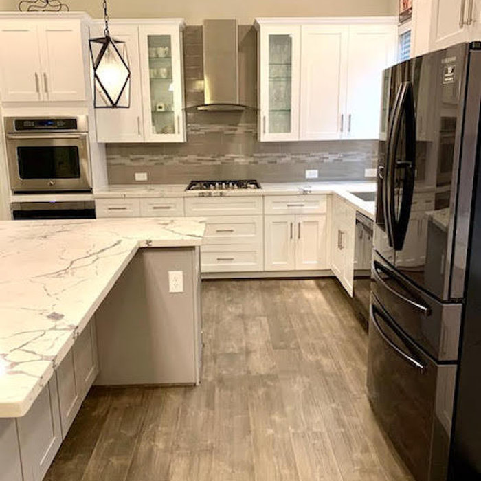 Inspiration for a timeless kitchen remodel in Houston