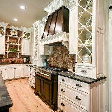 Knotty Alder & White Kitchen
