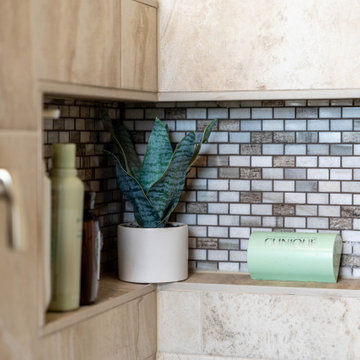 Woodwork master bathroom