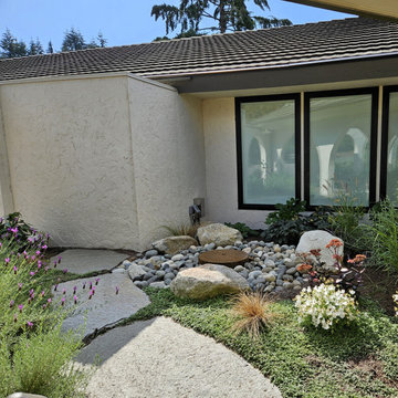 Kirkland Courtyard