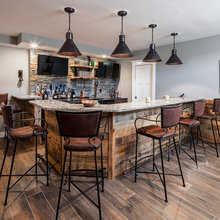bar opened to kitchen