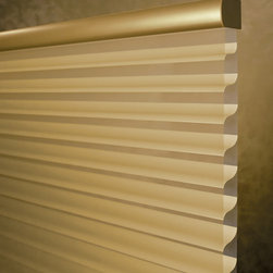 Hunter Douglas Alustra&reg; - Window Blinds
