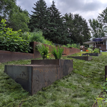 Garden & Chicken Coop