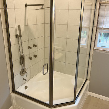 Semi Frameless Neo Angle Glass Shower On Soaking Tub