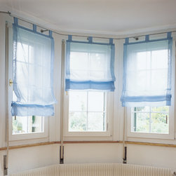 Roman Austrian and Festoon Blind Systems - ローマンシェード