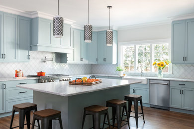 Example of a transitional kitchen design in Charlotte