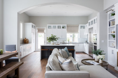 Inspiration for a transitional living room remodel in Los Angeles