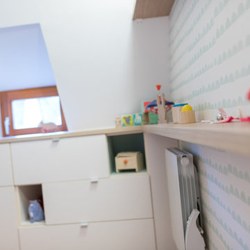 Réaménagement d'une chambre sous combles pour petite fille