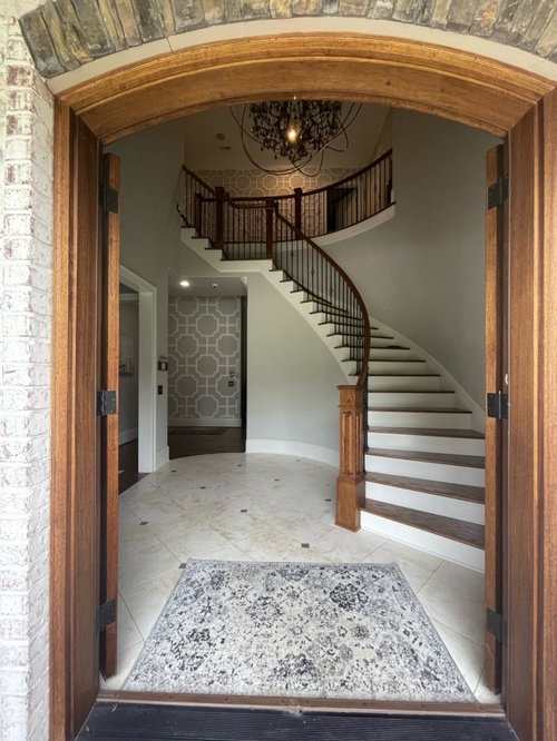 need ideas for curved wall in foyer