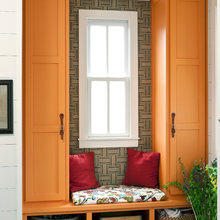 Entryway storage