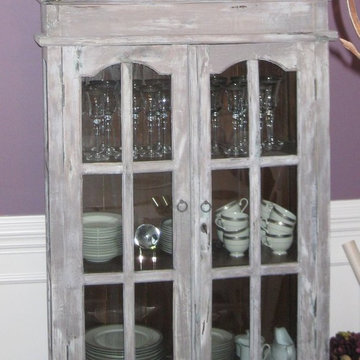 Furniture / Decorative items ~