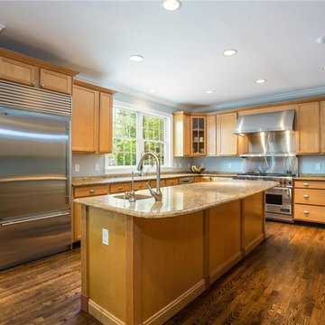 Kitchen Cabinet Painting (Before And After)