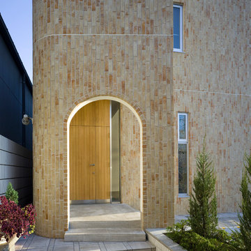Roll Wall House