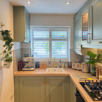Green Classic Kitchen in Lewisham